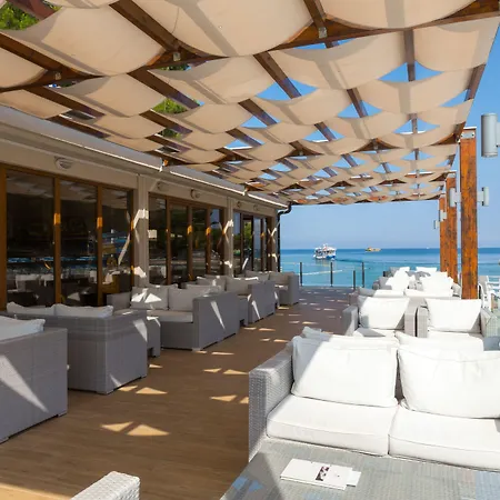 Galijot Plava Laguna Hotel