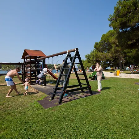 Galijot Plava Laguna 4* بوريتش