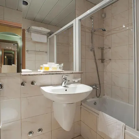 Galijot Plava Laguna Отель 4*