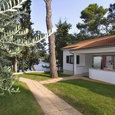 Отель Galijot Plava Laguna 4*