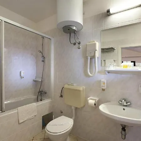 Galijot Plava Laguna 4*