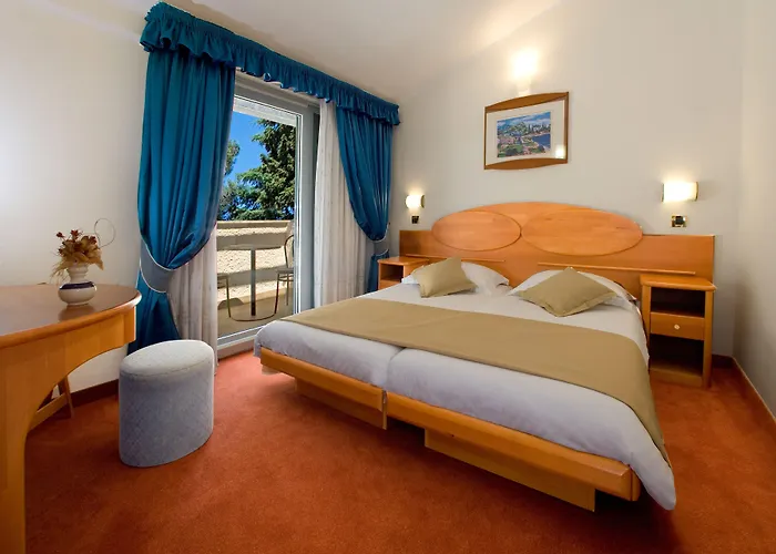 Galijot Plava Laguna Hotel 4*